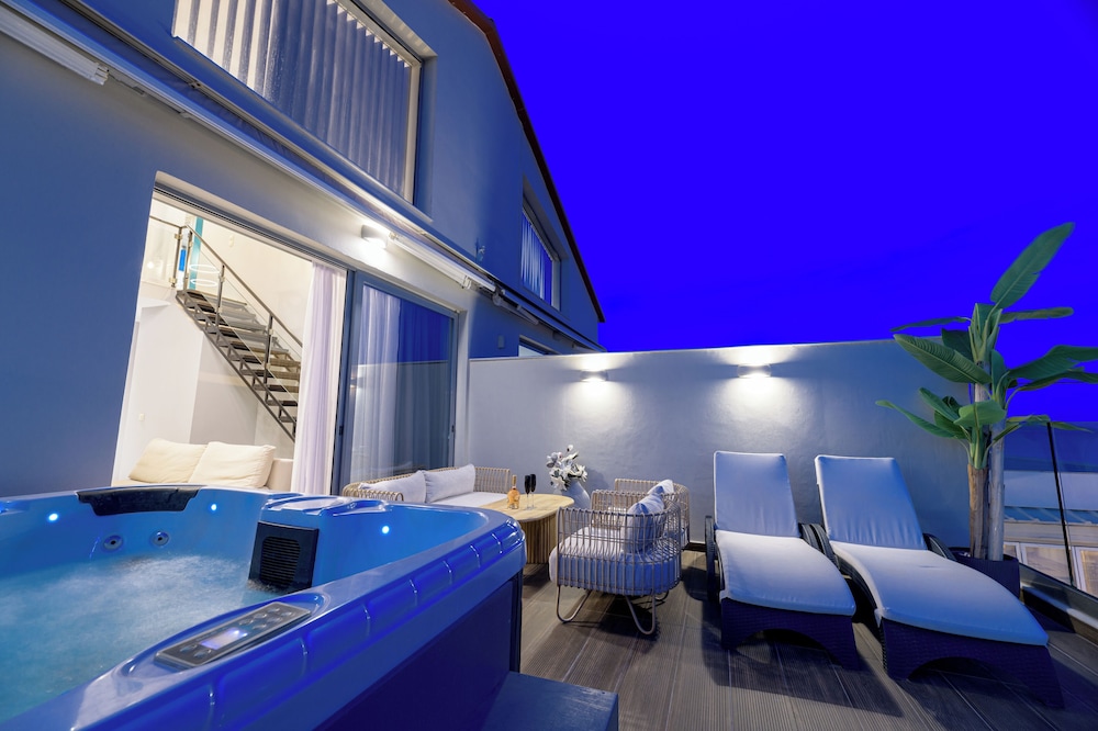 Pearl Luxury Living 20/38