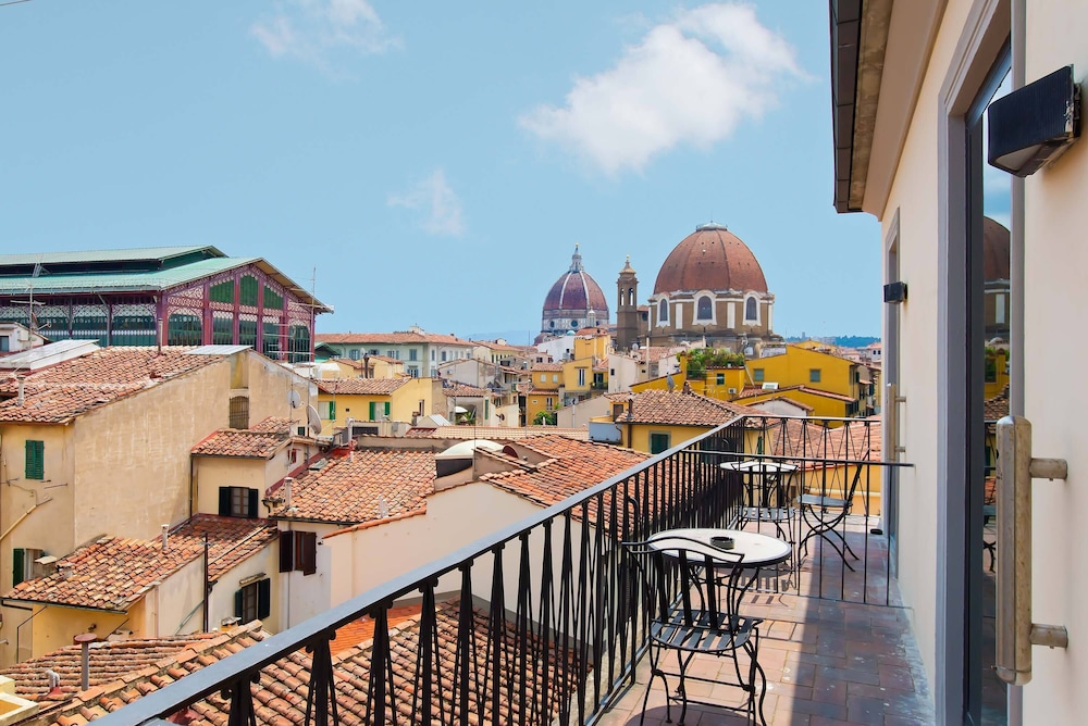 Hotel Machiavelli Palace 75/77