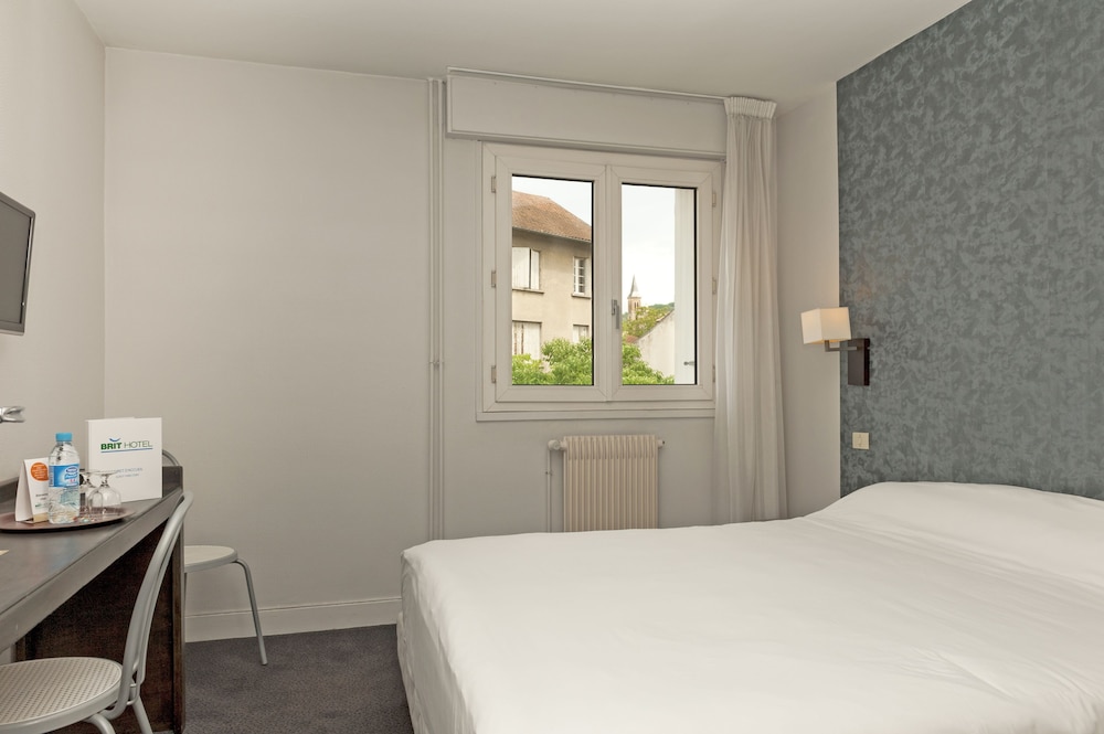 Brit Hotel Cahors Le Valentre 33/70