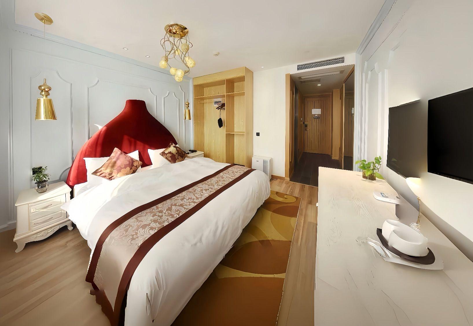 Homeinn Superior Hotel(Hefei South High Speed Railway Station 8/28