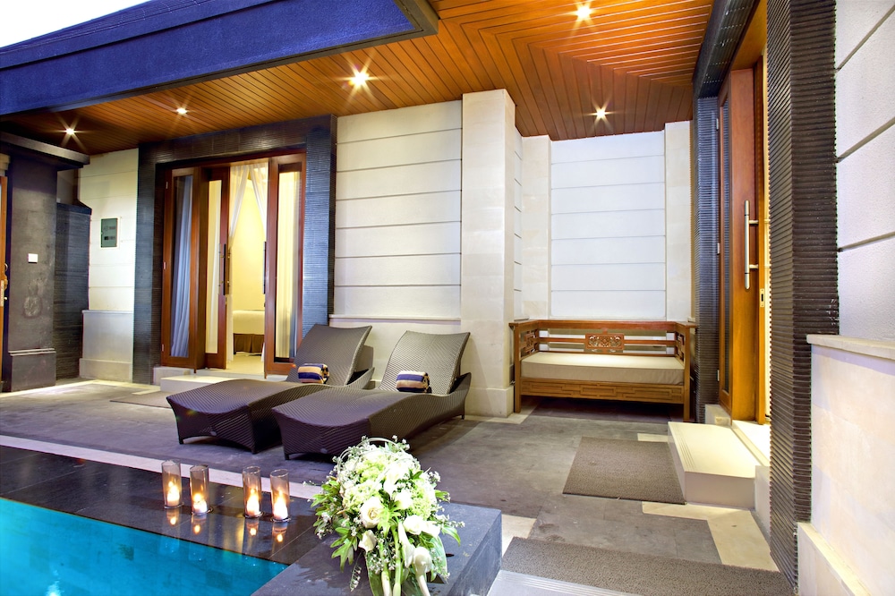 The Banyumas Suite Villa Legian 25/39