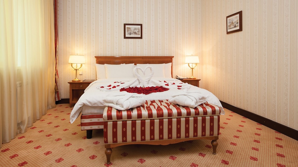 Grand Hotel Tien Shan 25/64