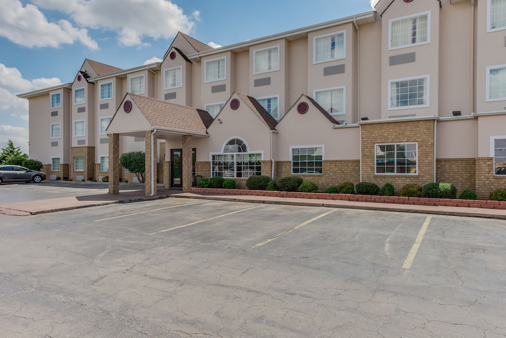 Oklahoma City Air Hotel 29/35
