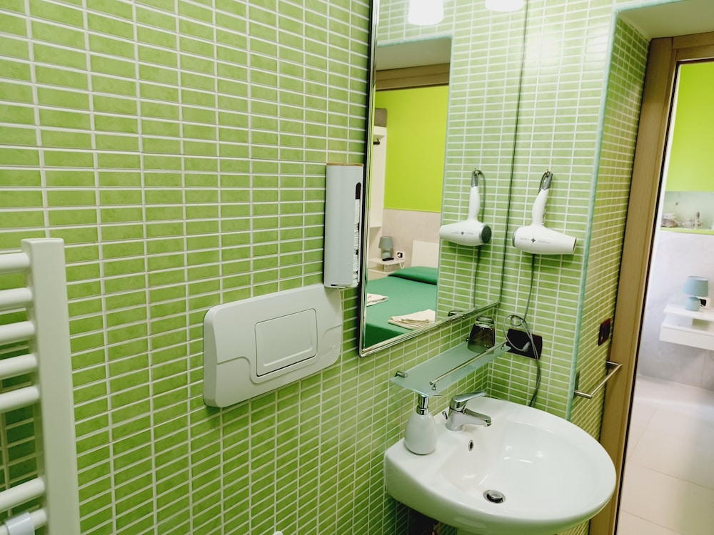 B B Quattro Palazzi Napoli 46/48