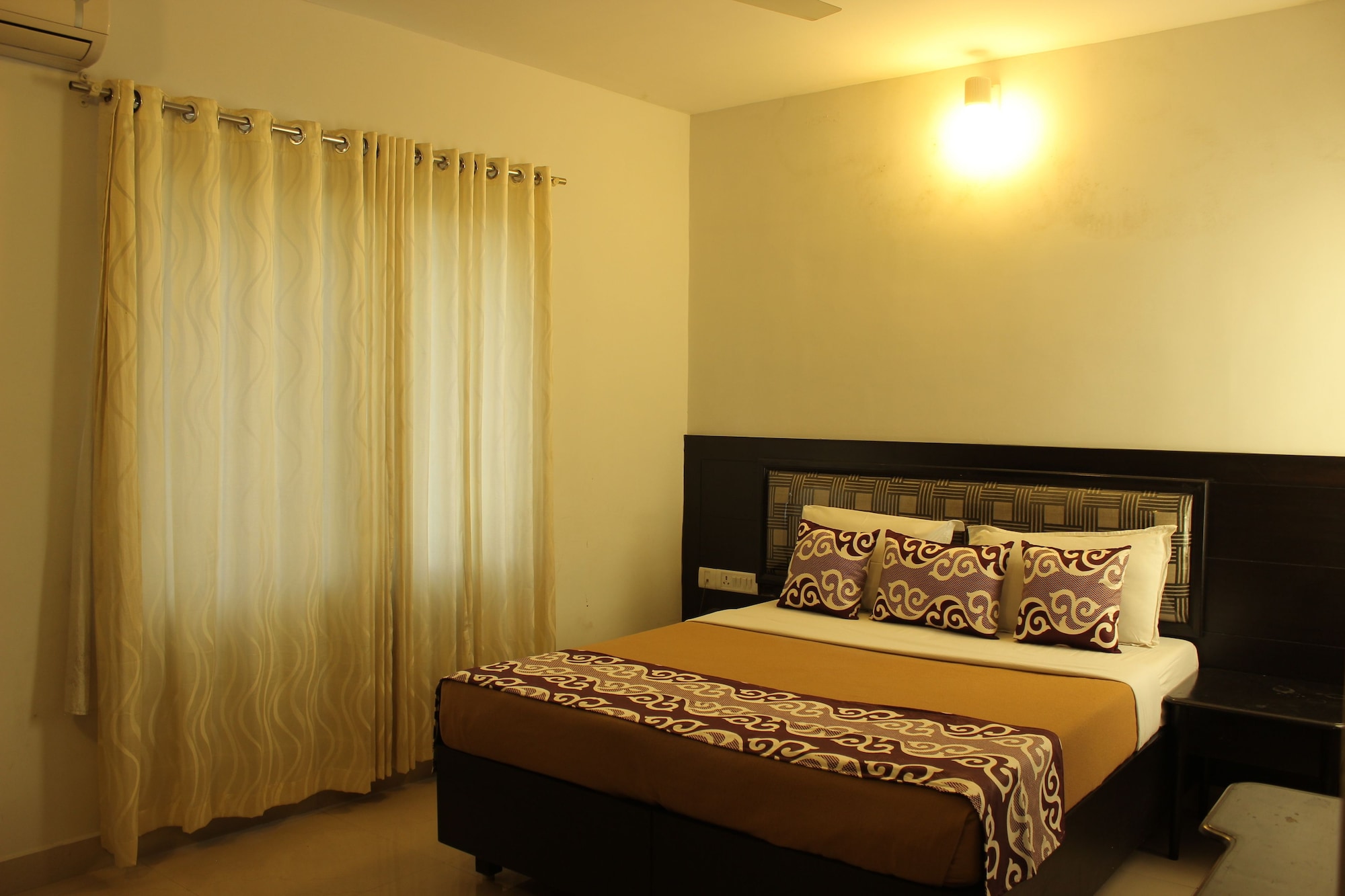 جناح عائلي بسرير كينج بغرفة نوم واحدة، Mount Residency 2/3