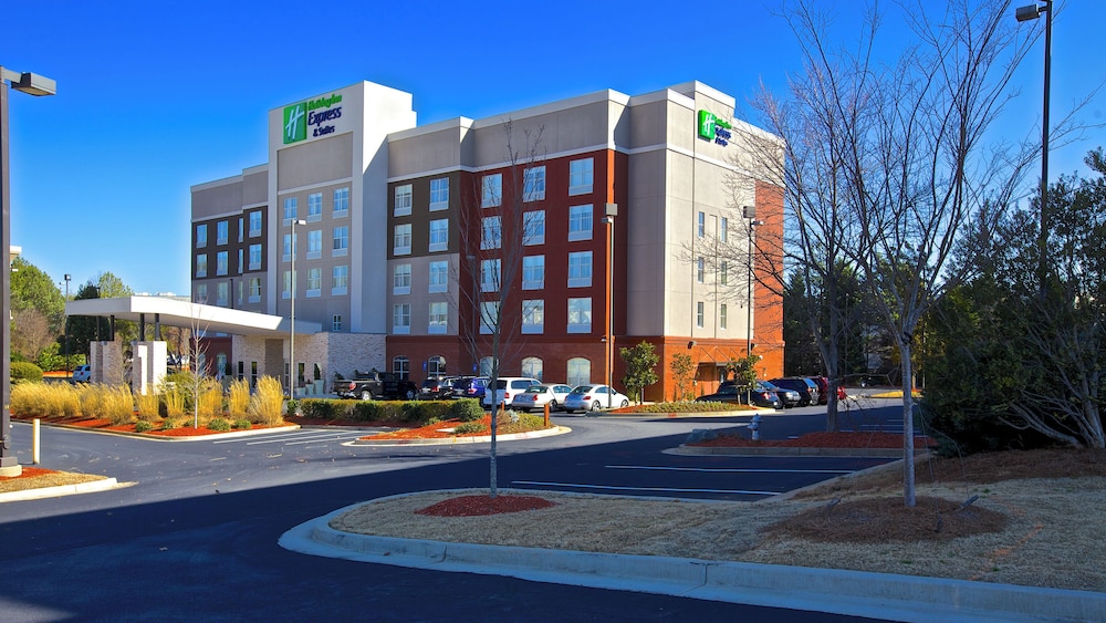Holiday Inn Express And Suites Duluth Mall Area 63/69