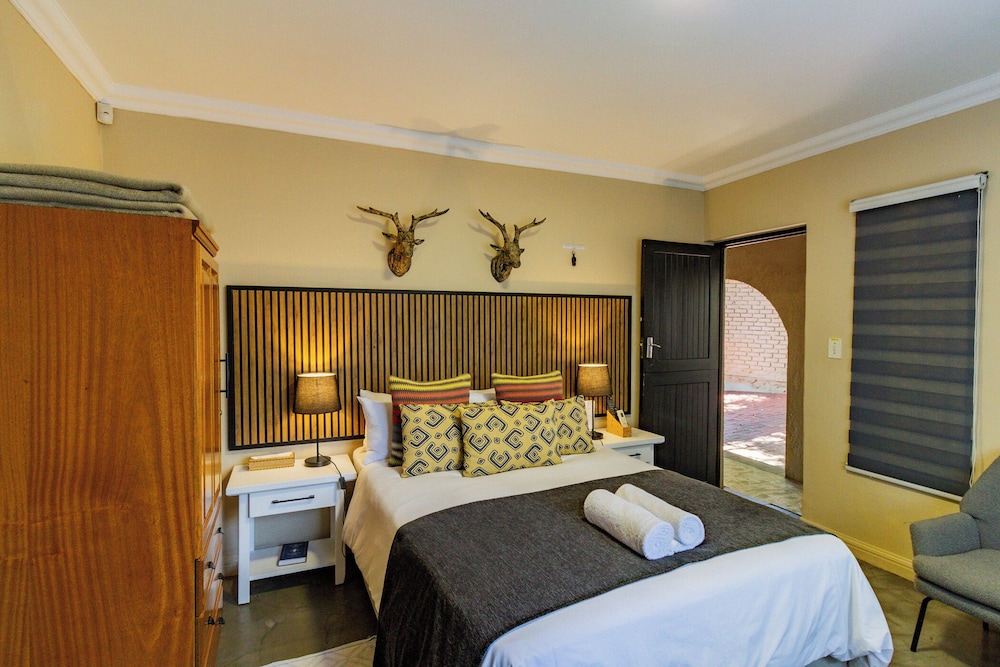 Pumleni Guesthouse 15/50