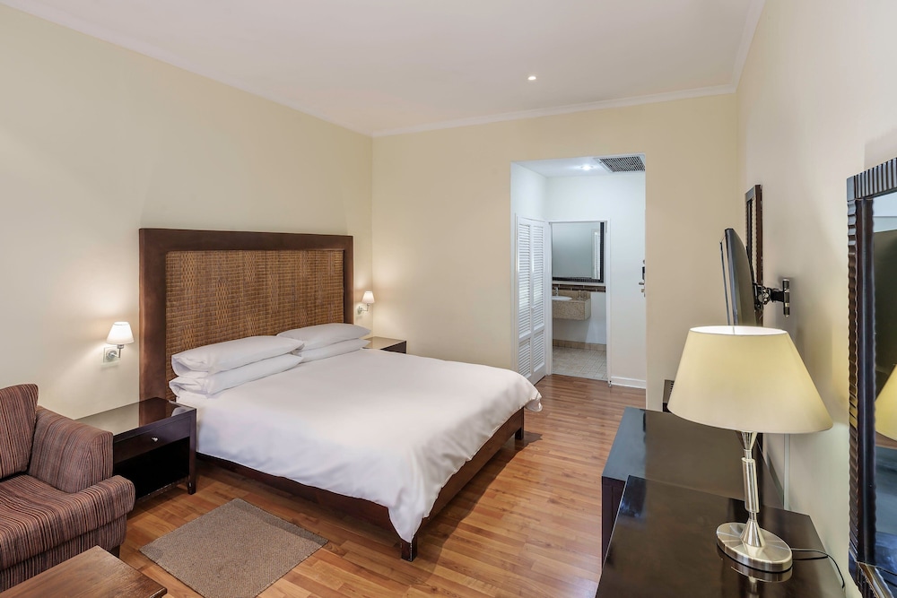 Protea Hotel by Marriott Lusaka Safari Lodge 17/50