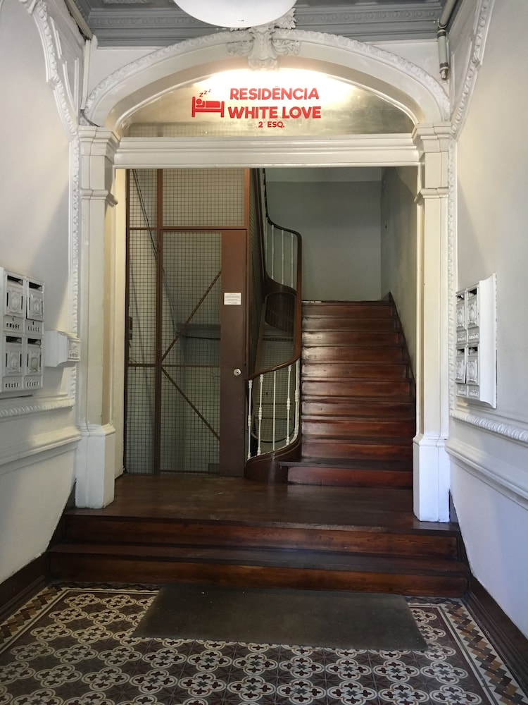 Residencia White Love 16/27
