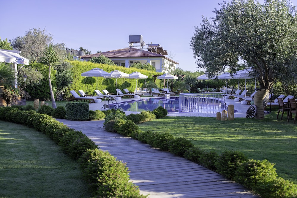 Savana Boutique Hotel 44/50