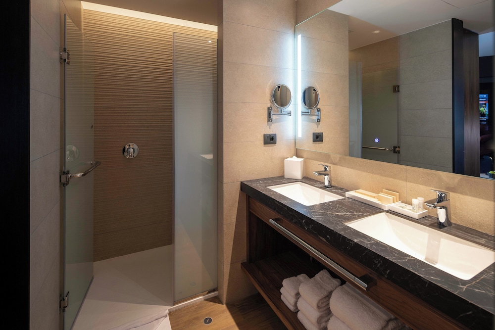 Wyndham Grand Costa Del Sol Lima Airport 63/67