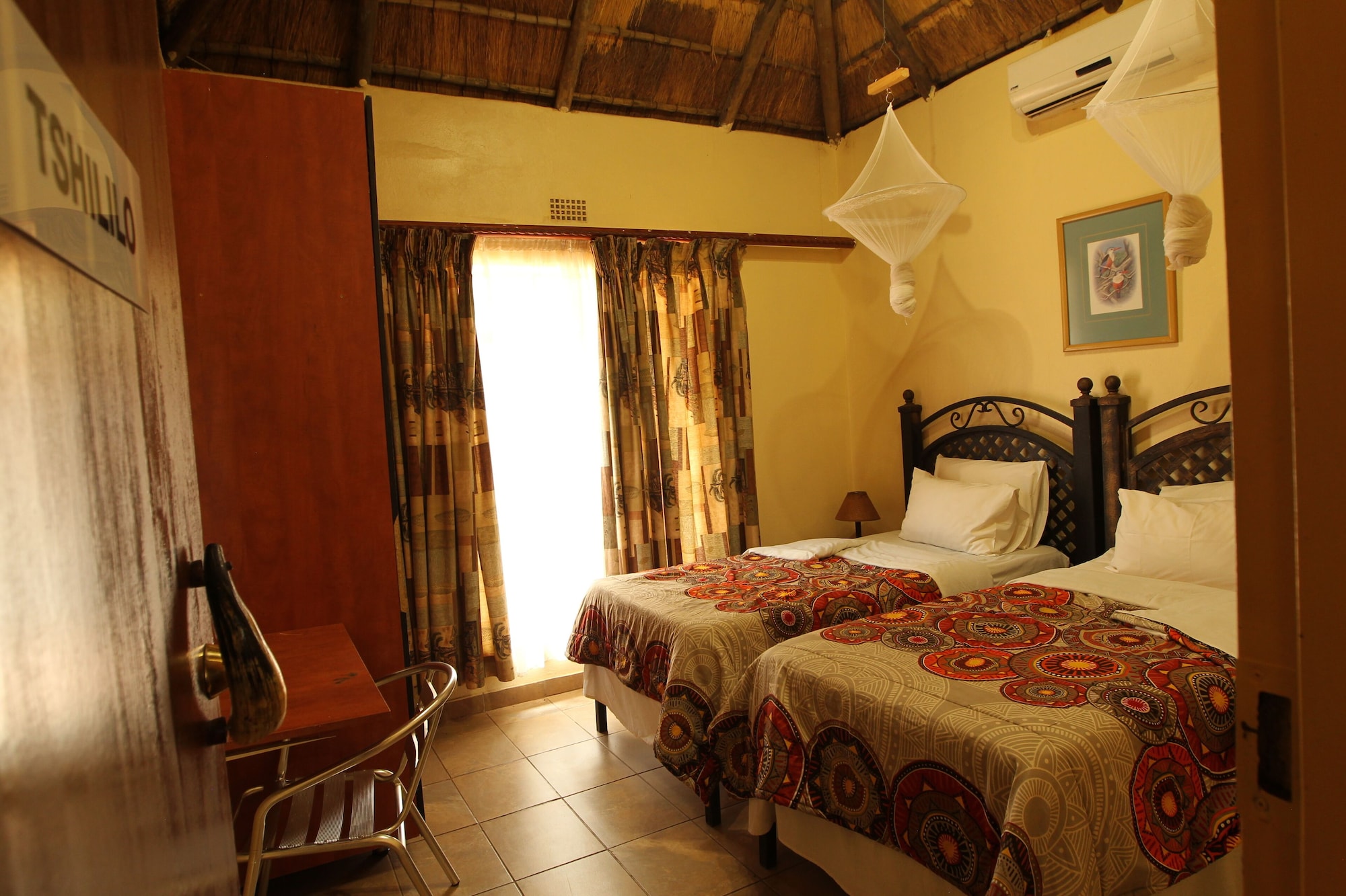 4 BEDROOMS, COTTAGE