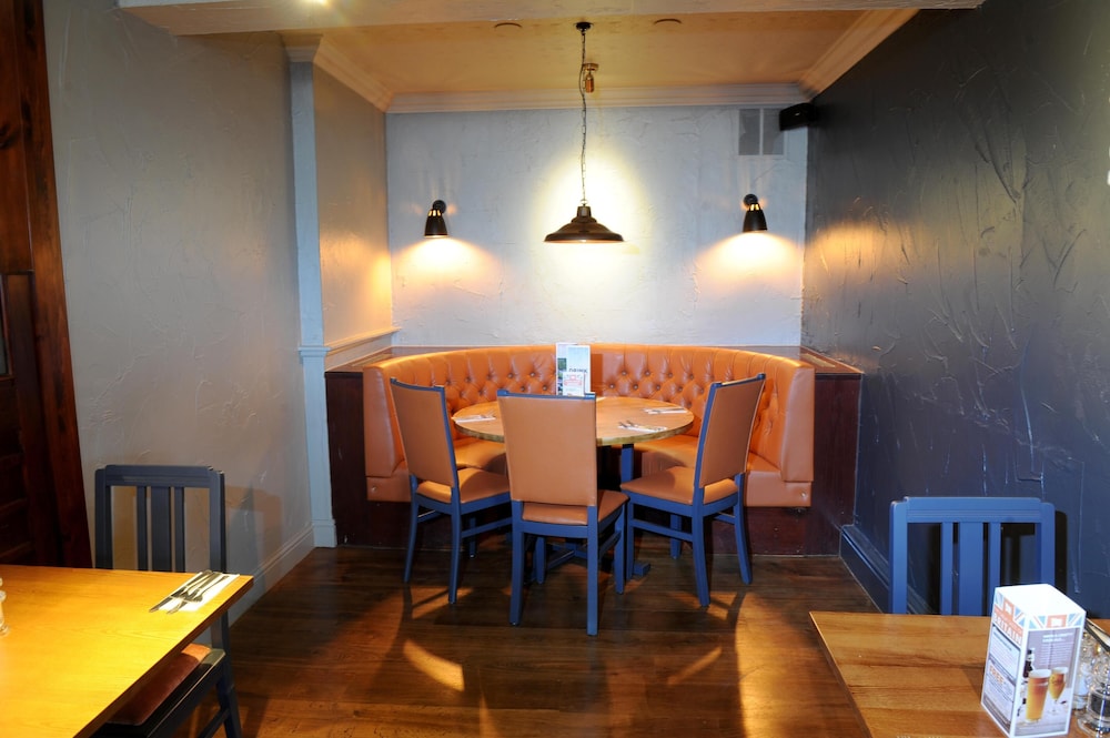 Premier Inn York North West 28/46