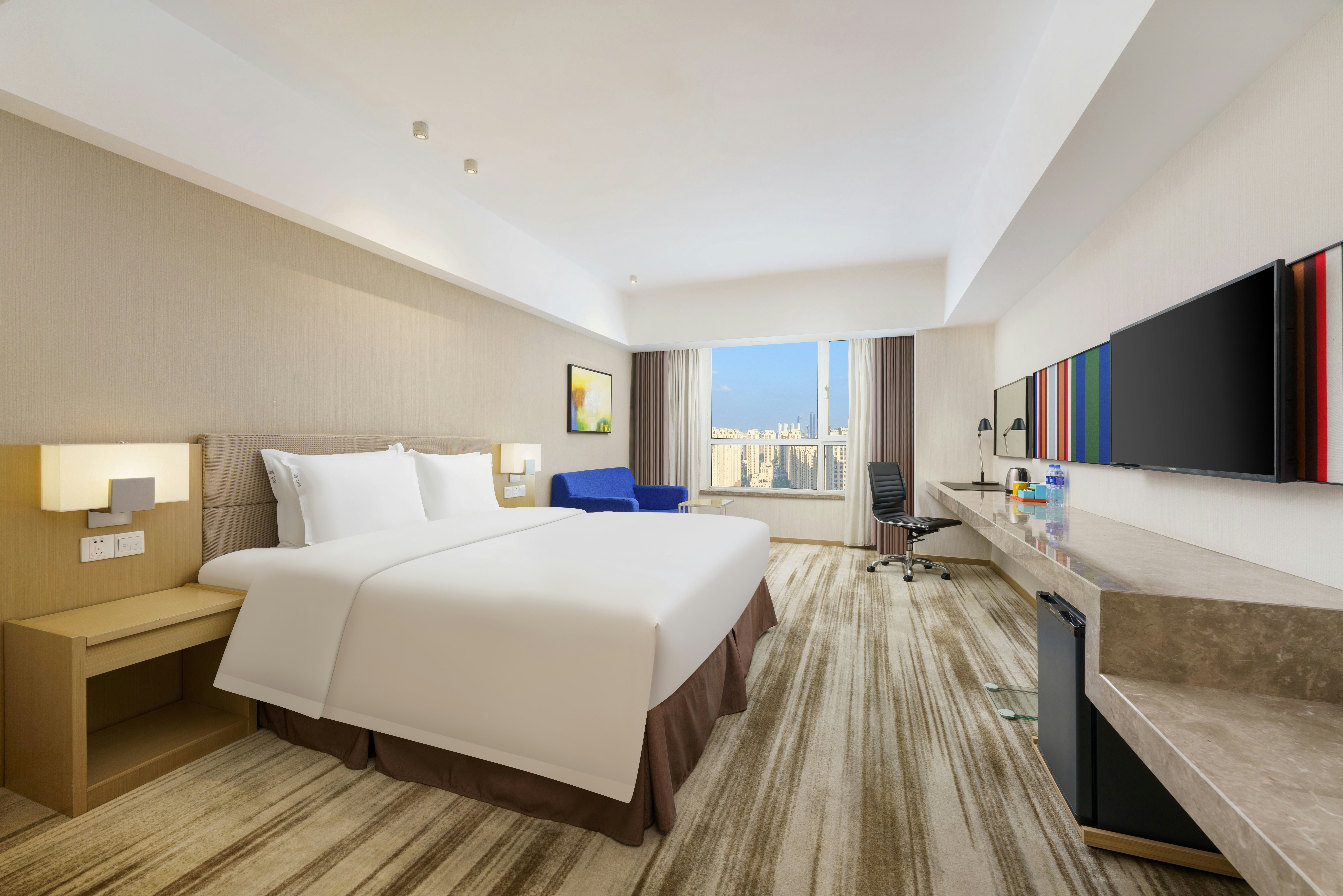 HOLIDAY INN EXPRESS SHENYANG TAWAN 15/32