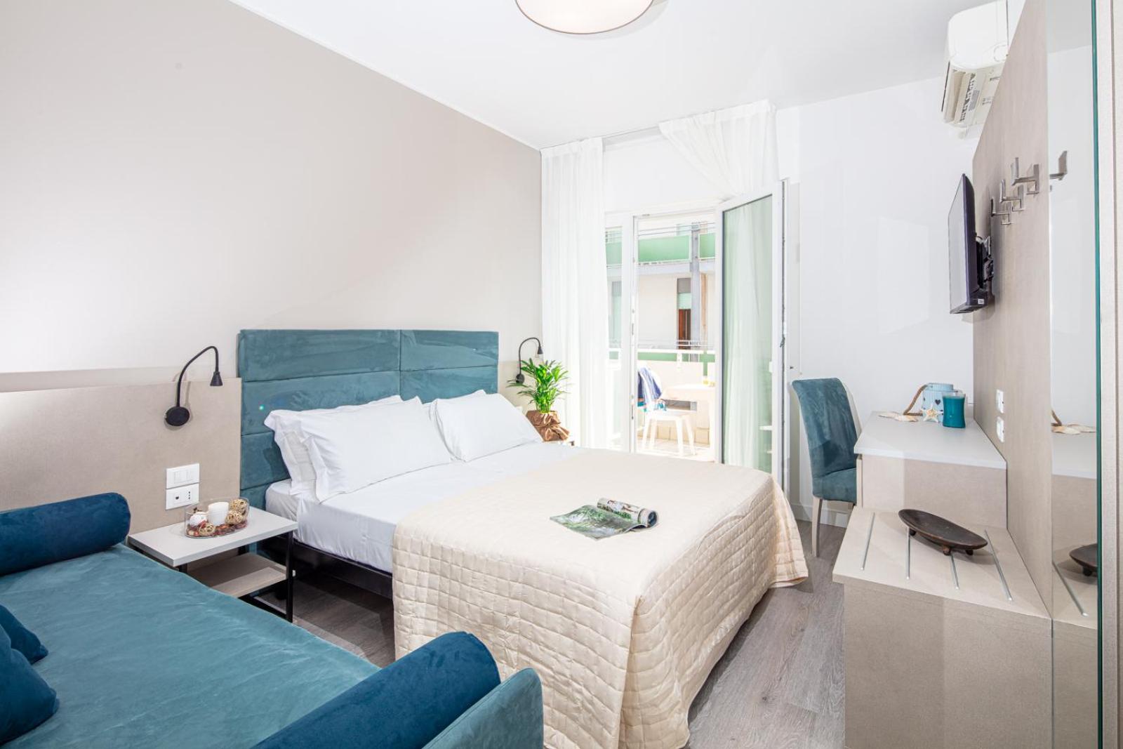 COMFORT, DOUBLE BED