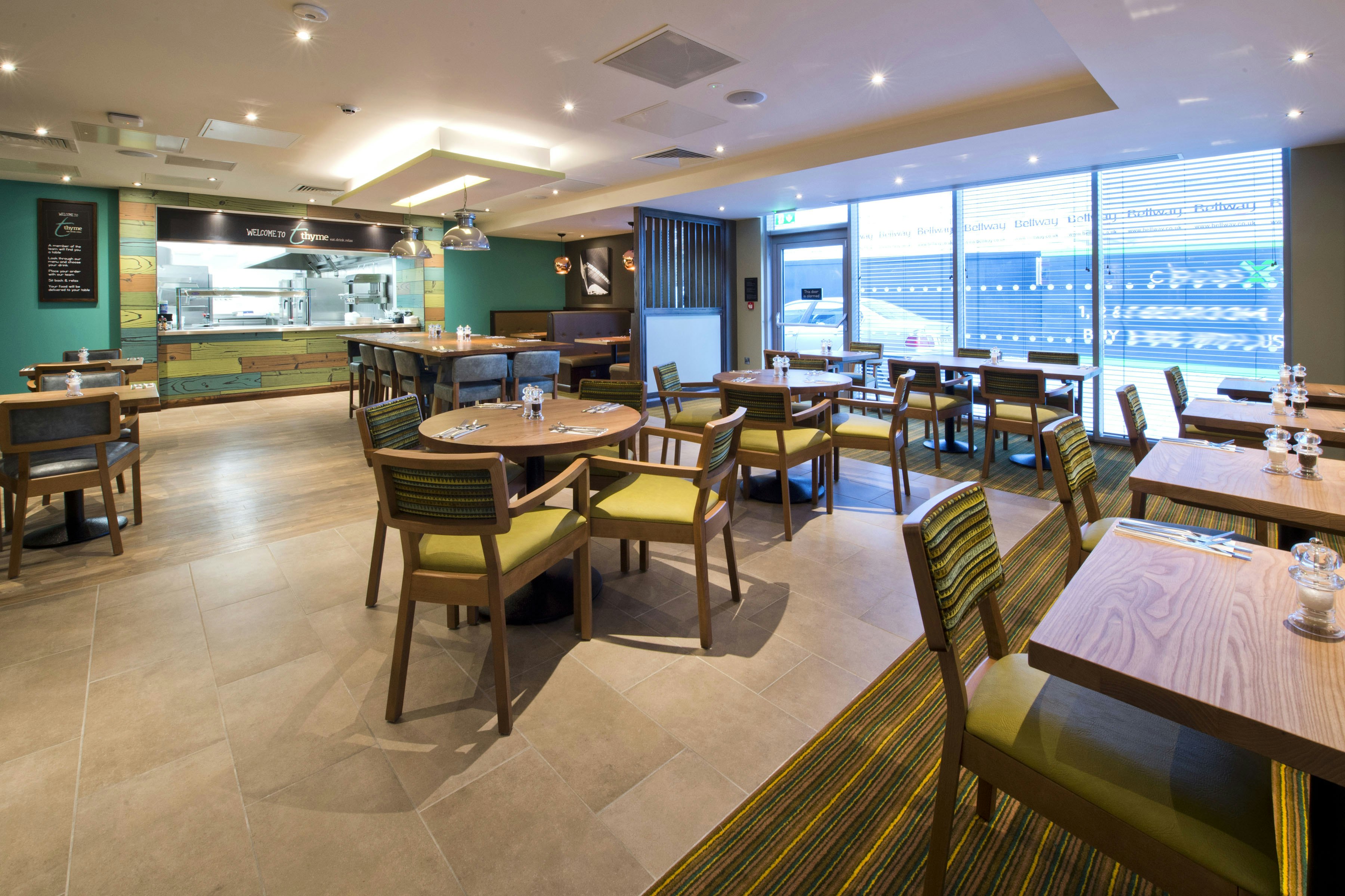 Premier Inn Slough Central South Windsor Road Hotel 15/27