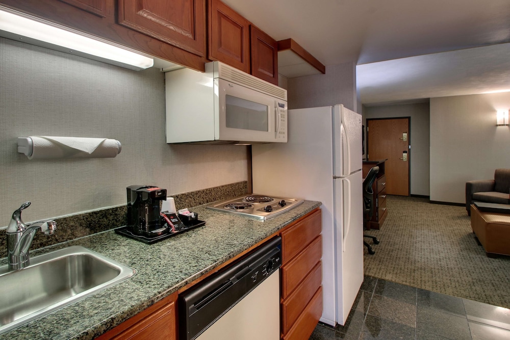Drury Inn and Suites San Antonio Northwest Medical Center 50/50