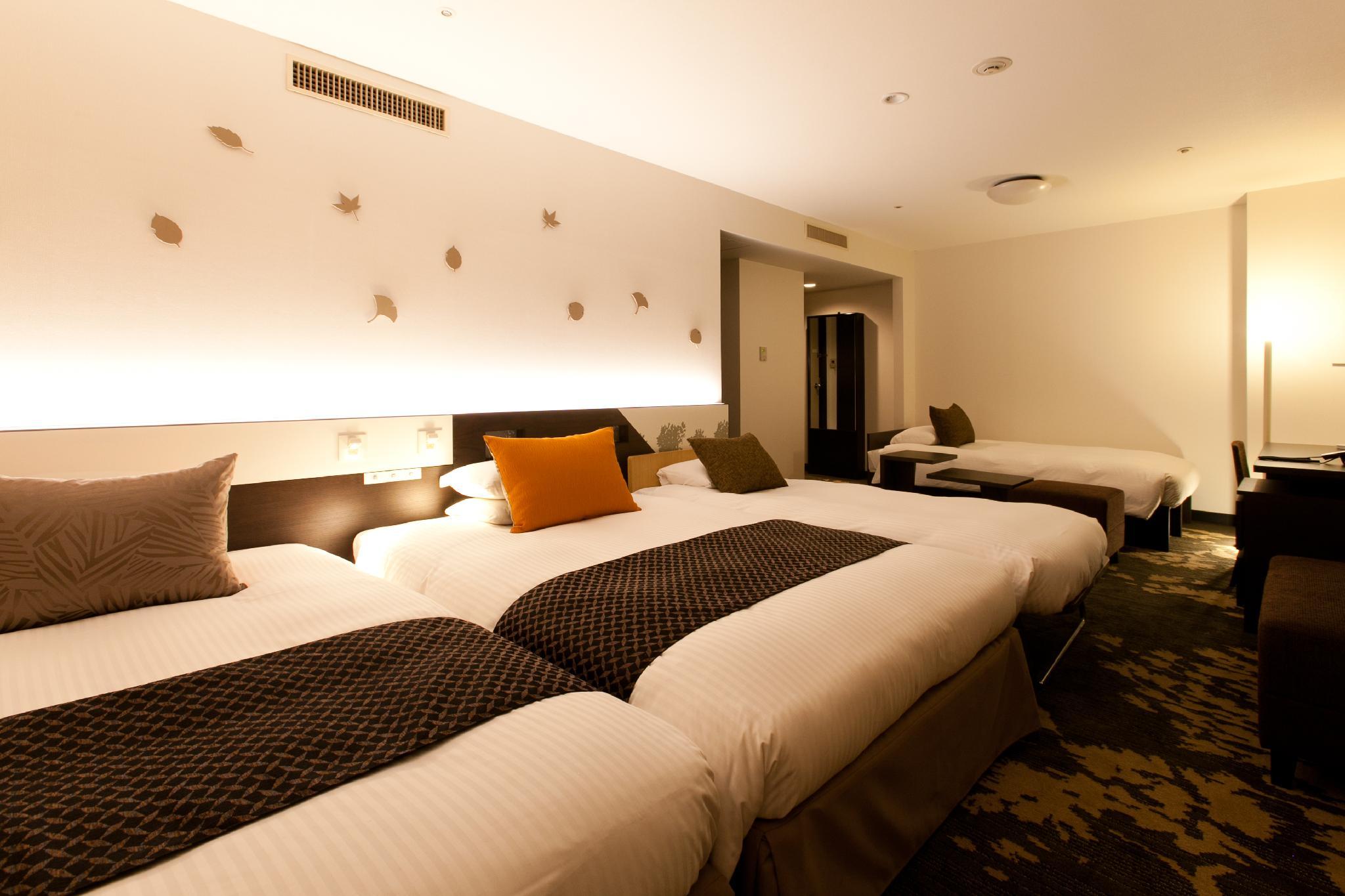 Premium, 4 Beds, Two Extra Beds