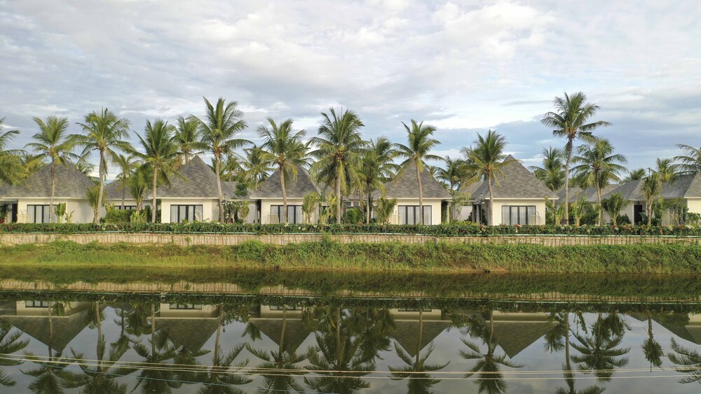 Cocoland River Beach Resort & Spa 47/50