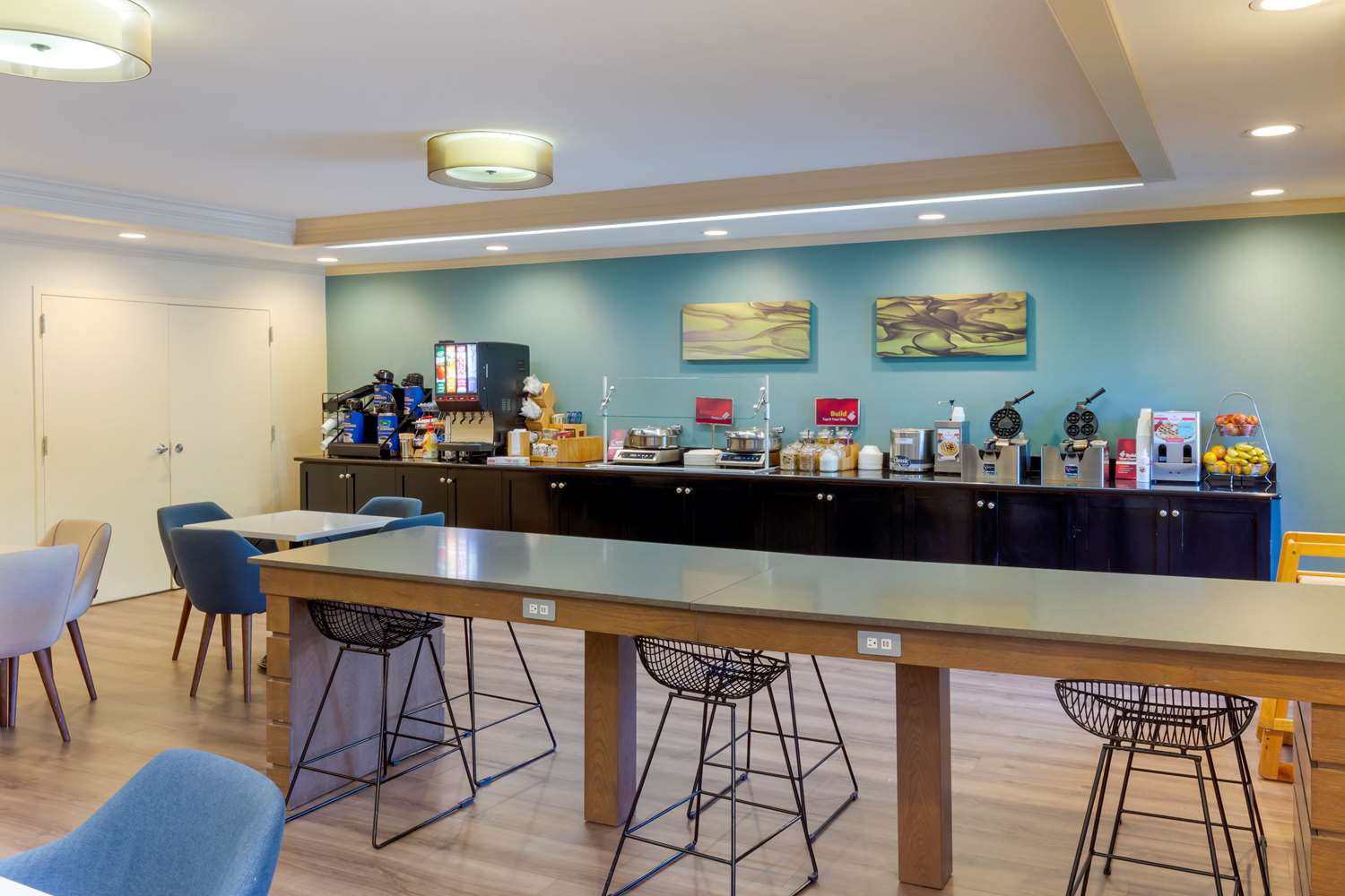 Best Western Plus Cary Inn - Nc State 13/24