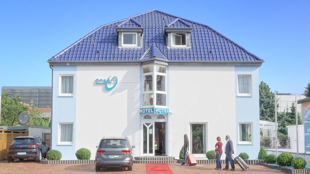 Hotel Opal 49/60