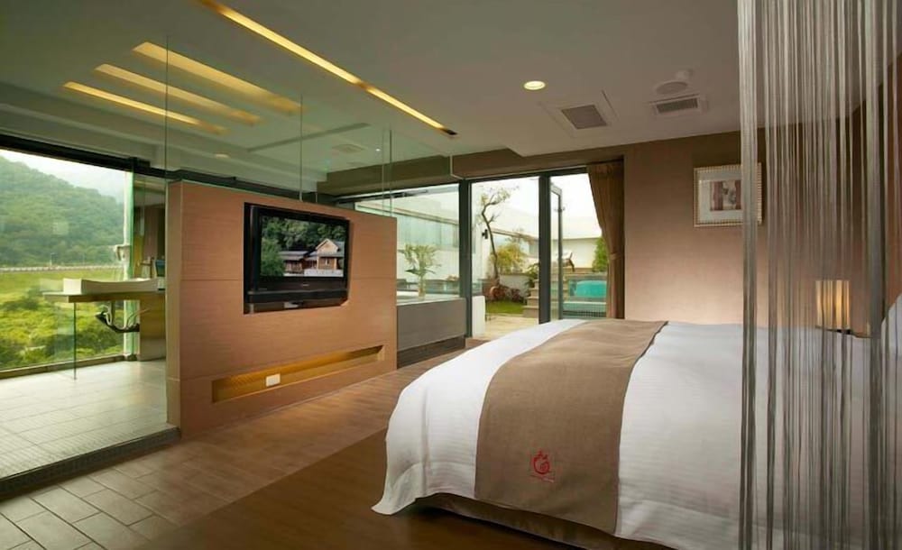 Hefong Villa Faddism Hotel 8/39
