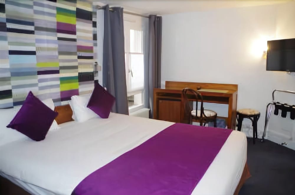 Hotel Leman Opera 10/49