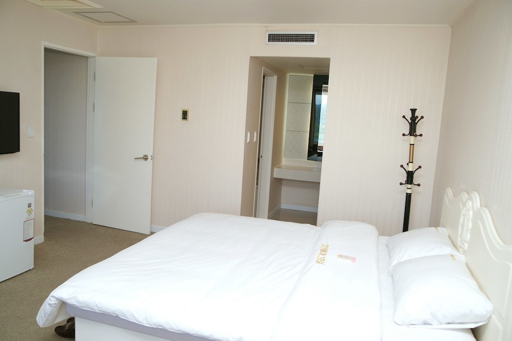 Hotel Bears 14/46