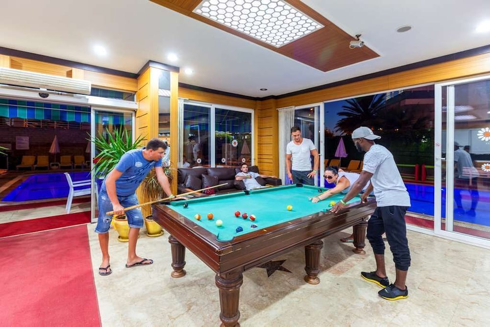 Galaxy Beach Hotel 47/72
