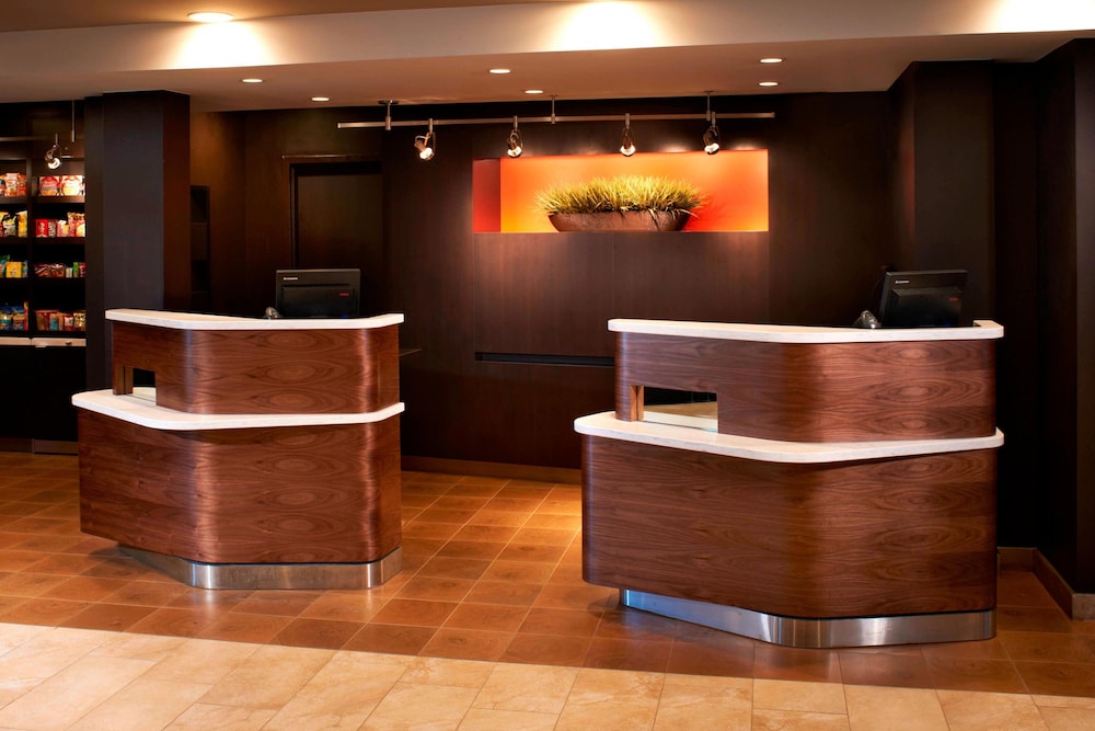Courtyard By Marriott Toledo Rossford Perrysburg 5/43