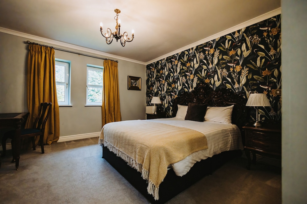 CLASSIC, DOUBLE BED