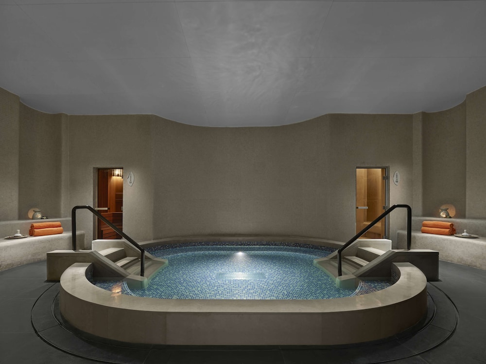 Angsana Zhuhai Hengqin 20/50