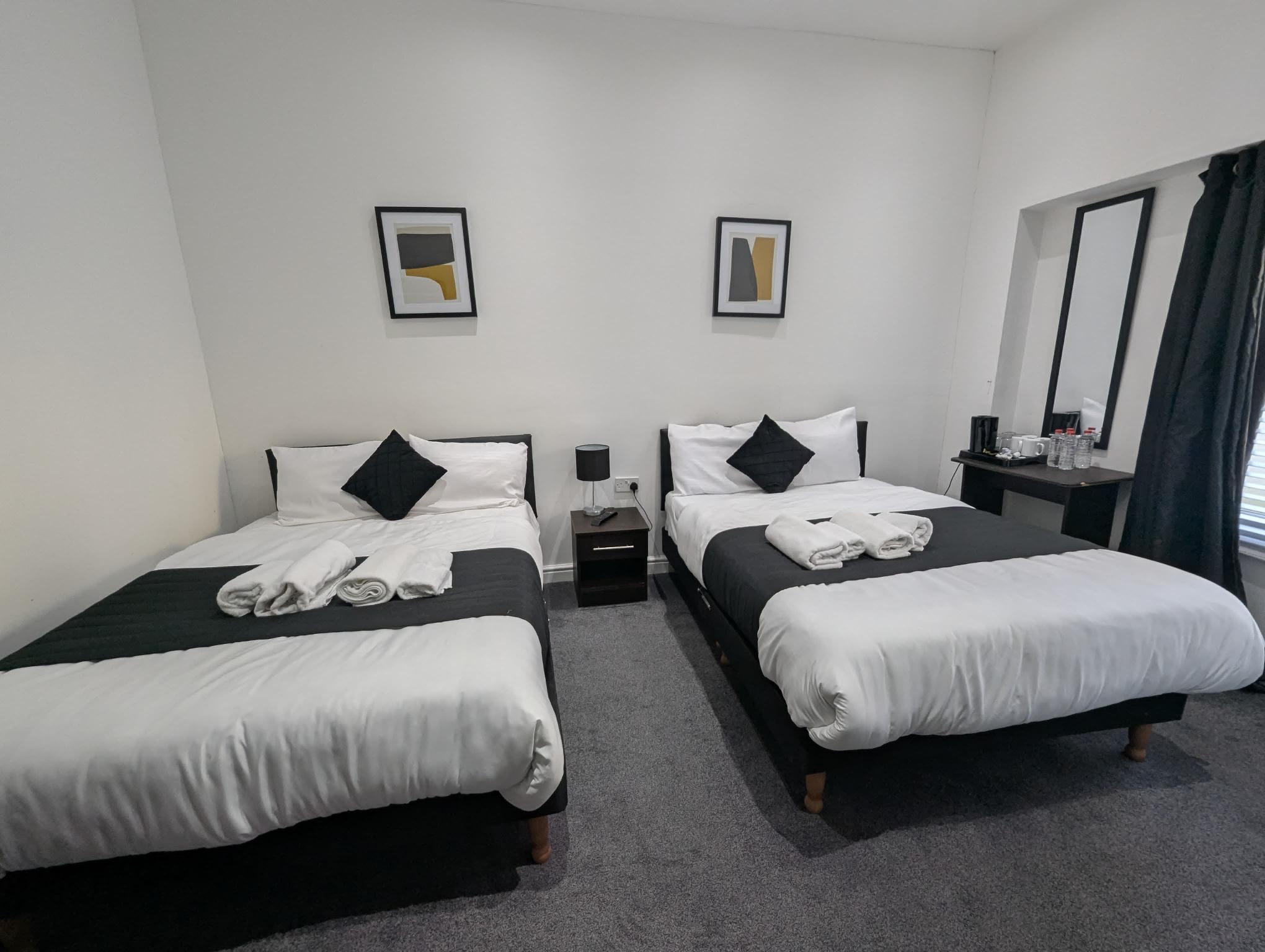 Standard Twin Room
