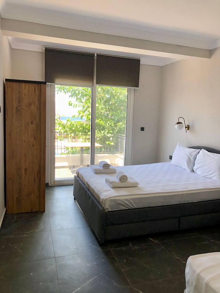 Ali Baba Hotel 13/38