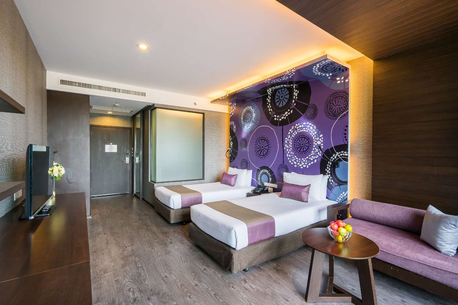Deluxe, Twin Beds