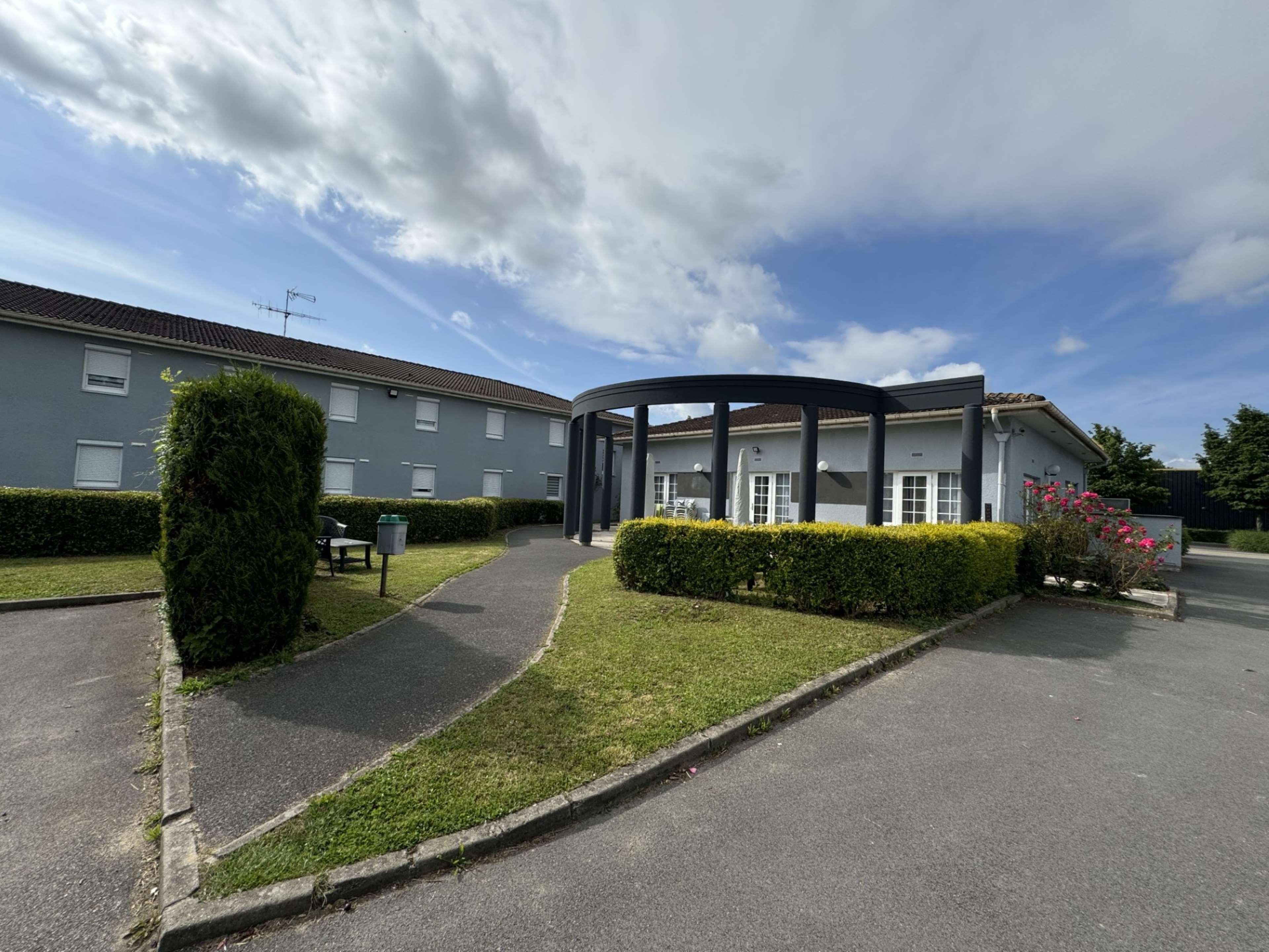 Kyriad Direct Reims Bezannes 16/18