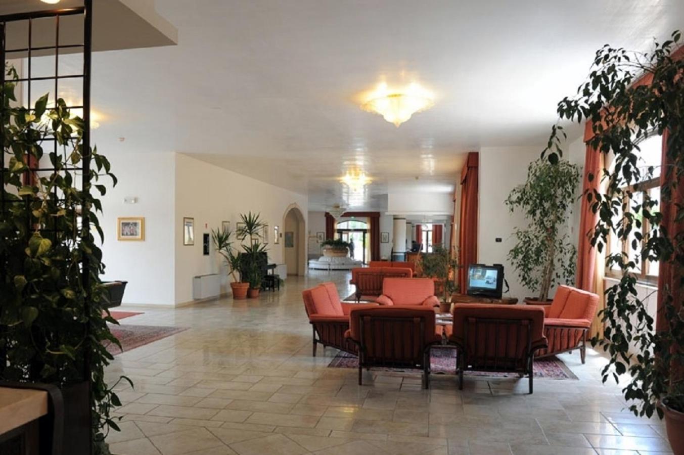 Villa Rosa 26/41
