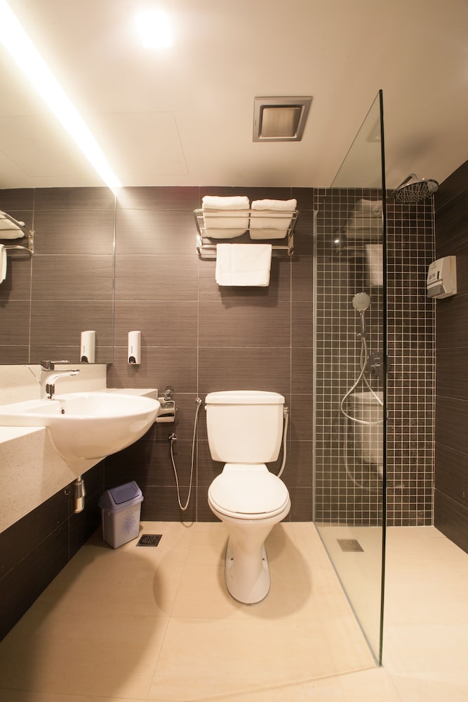HOTEL MALAYSIA 13/45