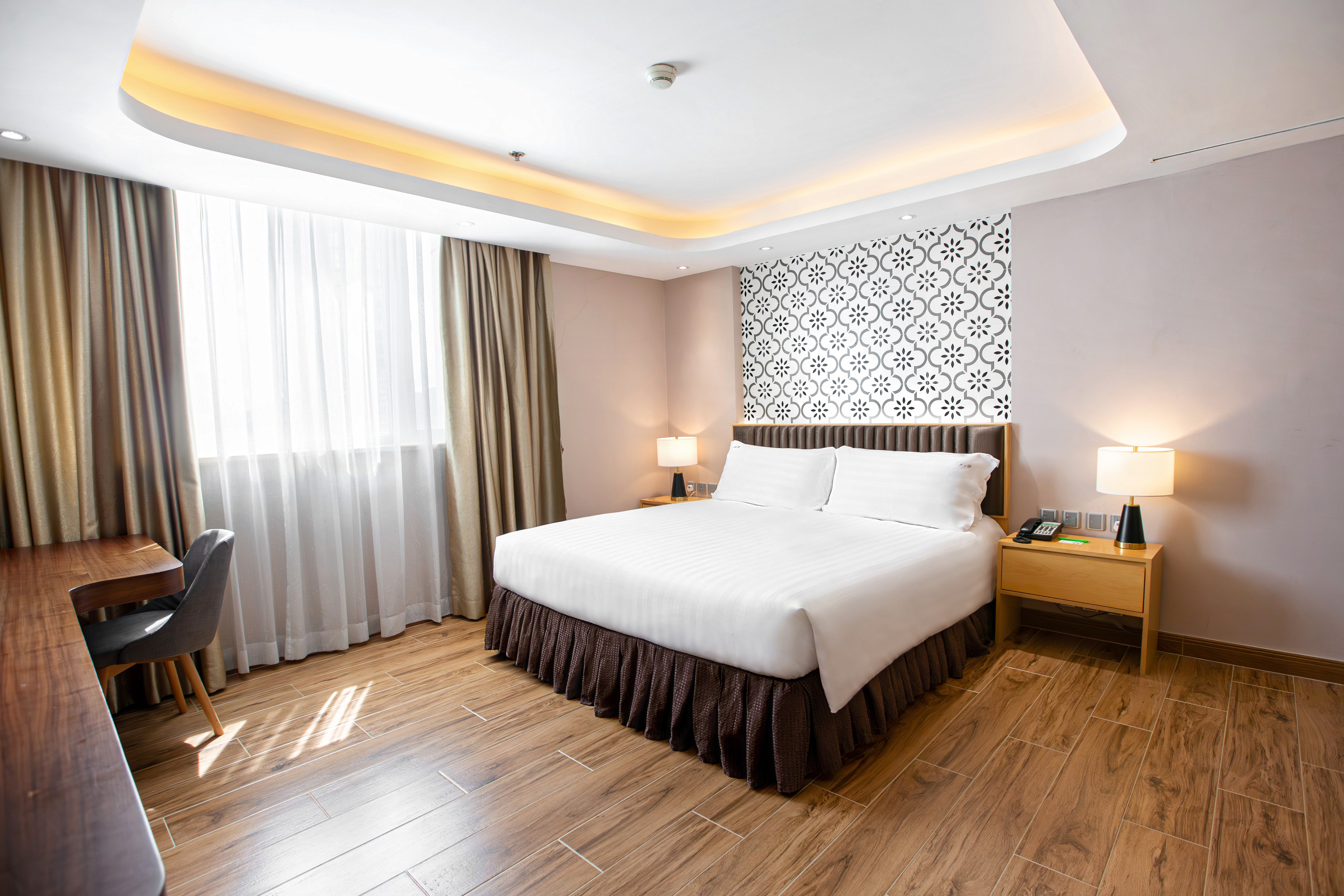 HOLIDAY INN MACAU 33/79