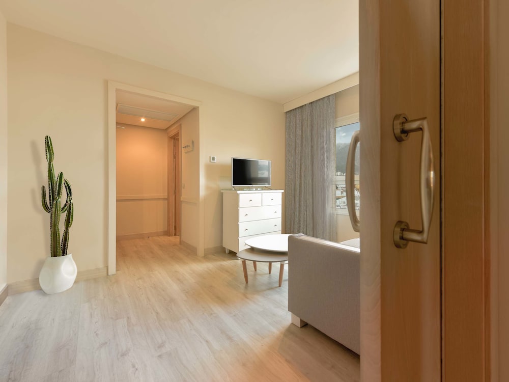 Amare Beach Hotel Marbella - Adults only 38/70