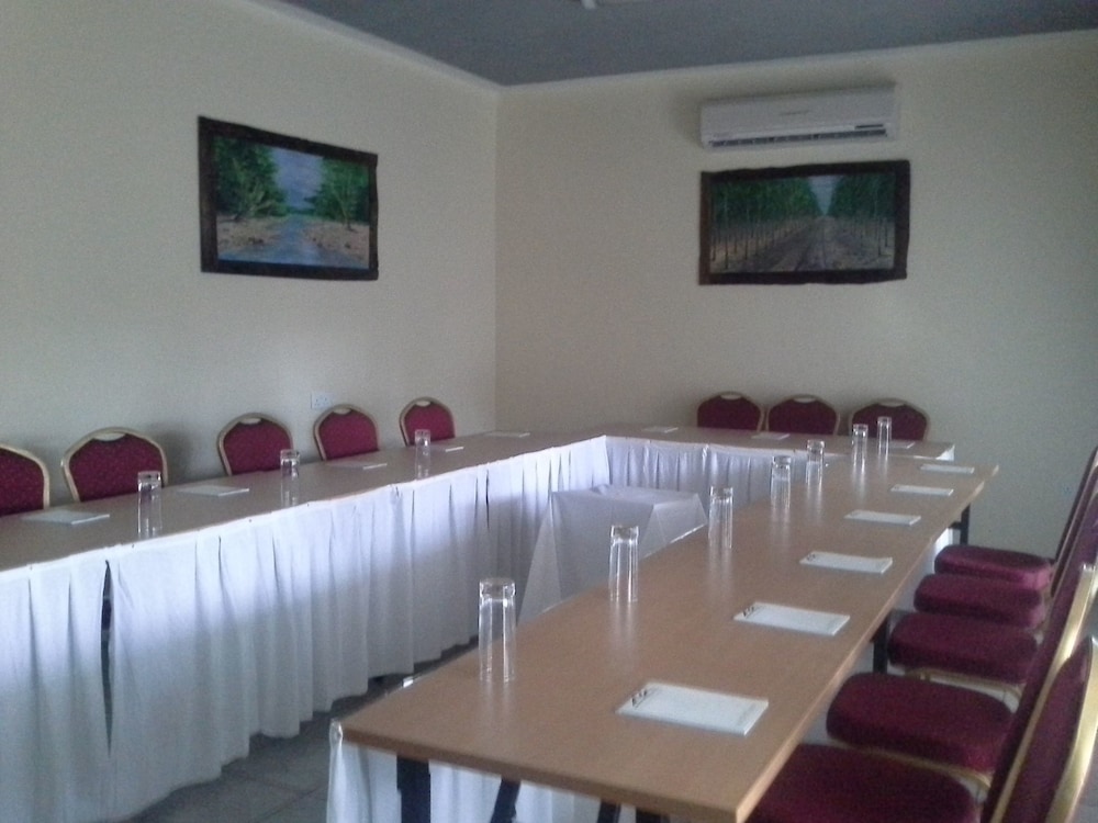 The Milimani Lodge 36/41
