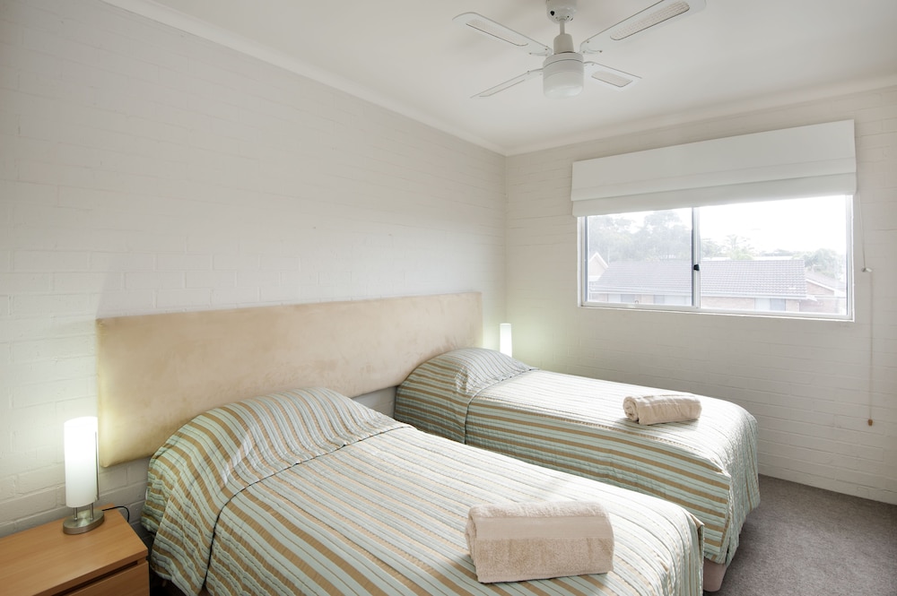 Mollymook Cove Apartments 5/26