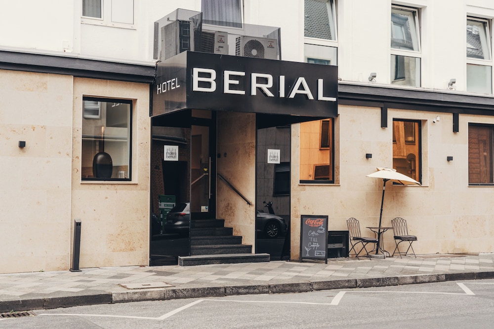 Boutique hotel Dusseldorf Berial 2/37