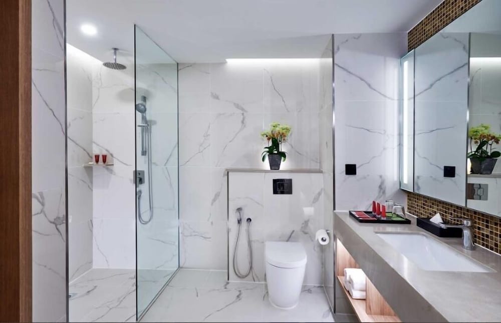 غرفة تنفيذية بسرير كينج، Grand Mercure Kuala Lumpur Bukit Bintang 6/6