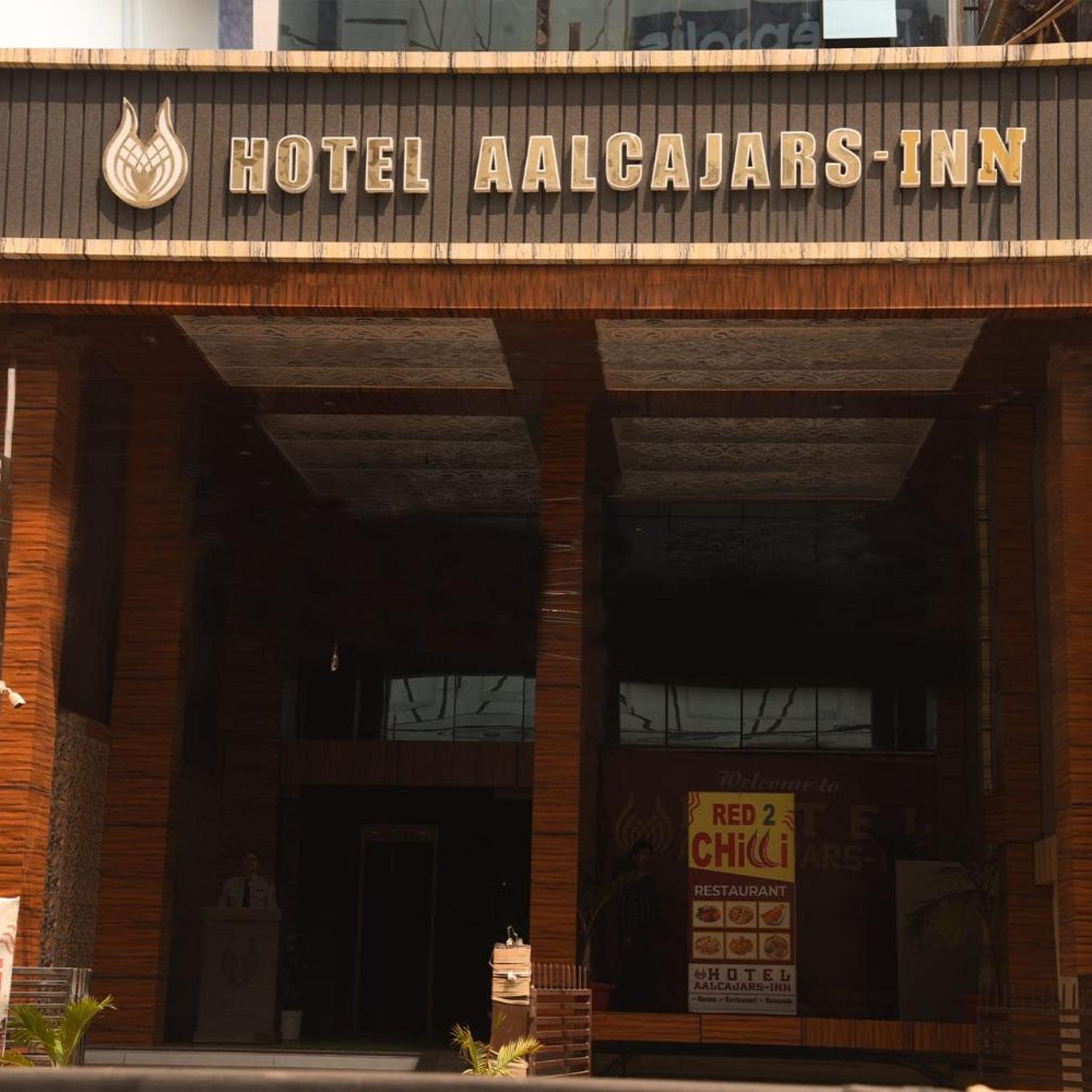Hotel Aalcajars Inn 2/50