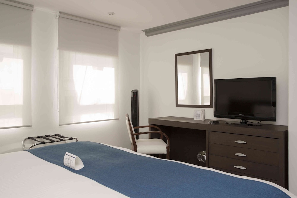 SUITES OBELISK 61/65