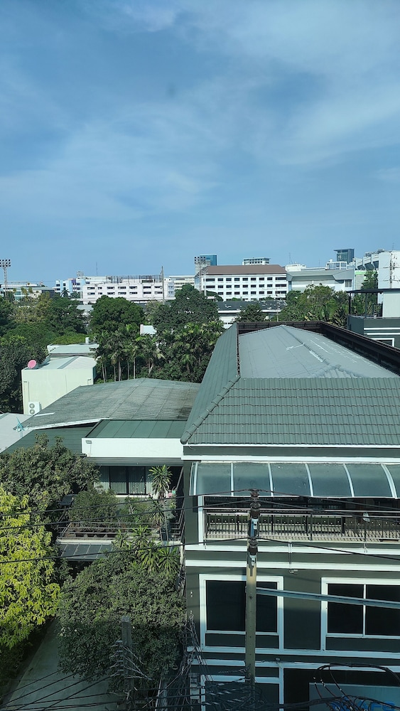 ResT Bangkok Poshtel 43/50