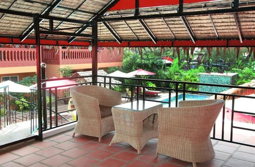 Delux Villa 38/48