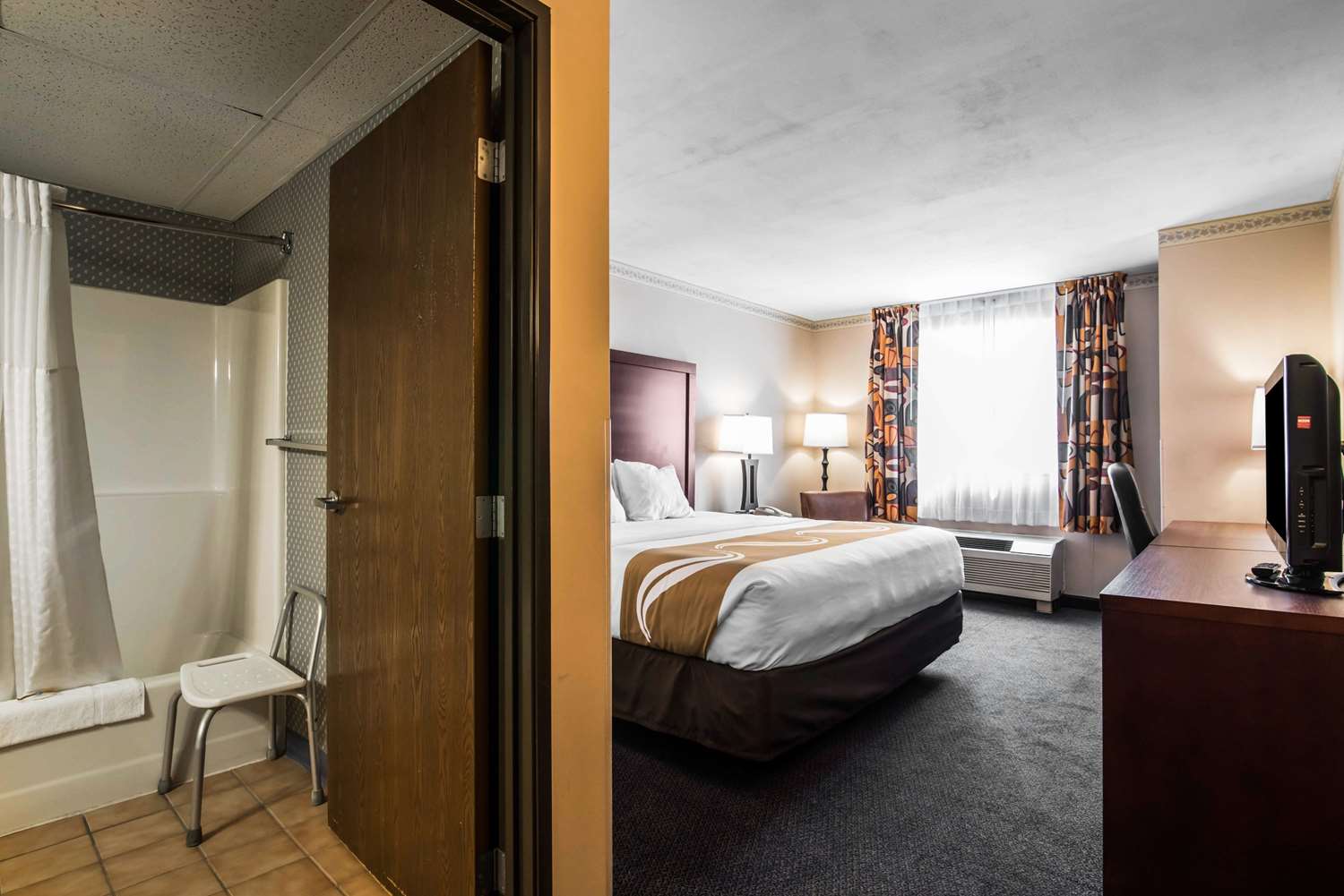 Quality Inn Cortland - University Area 10/18