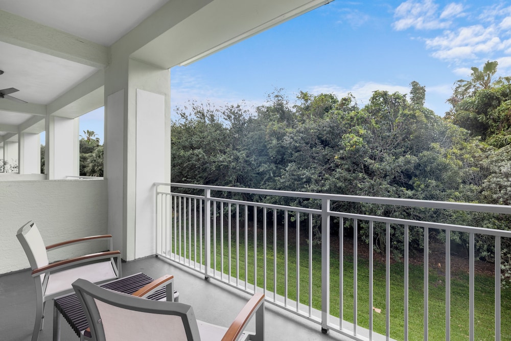 Provident Doral At the Blue Hotel 32/72